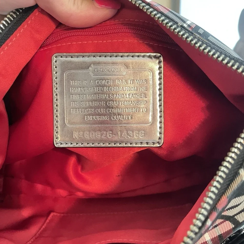 Vintage COACH Poppy Tartan Groovey Handbag 14366 Red Black Vintage Authentic